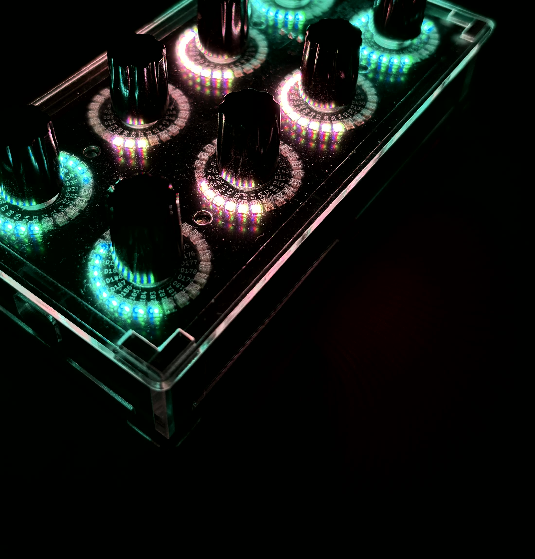 Sketchy Circulate USB MIDI controller with illuminated knobs